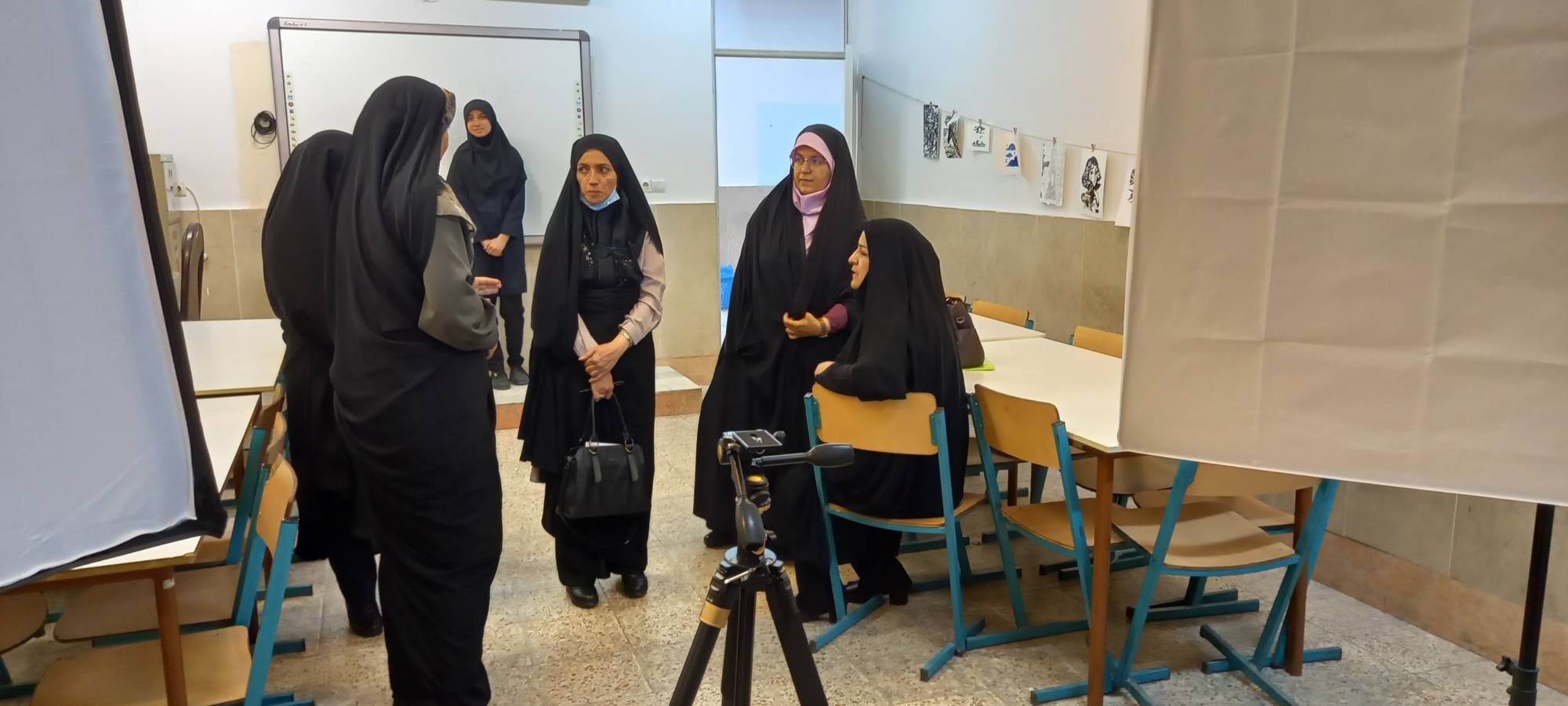 هنرستان فنی دختران